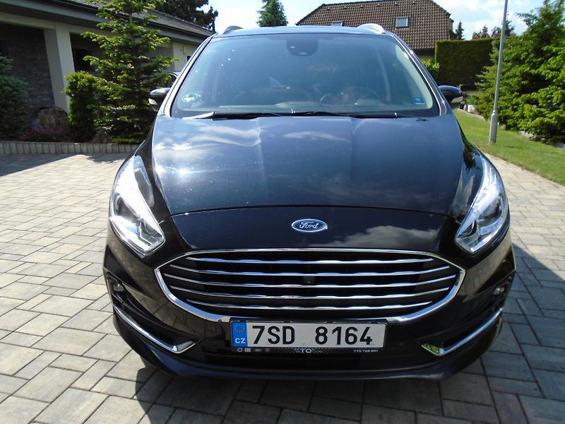 Ford Galaxy 2.0EcoBlue 140kW 8AT Titanium  - fotka 5 z 43