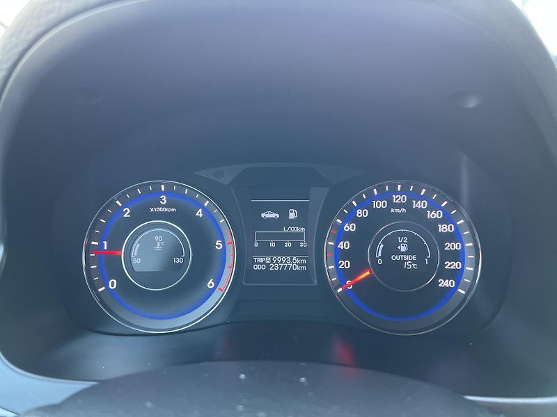 Hyundai i40 1.7CRDi KAMERA KLIMA PŮVOD ČR - fotka 16 z 41