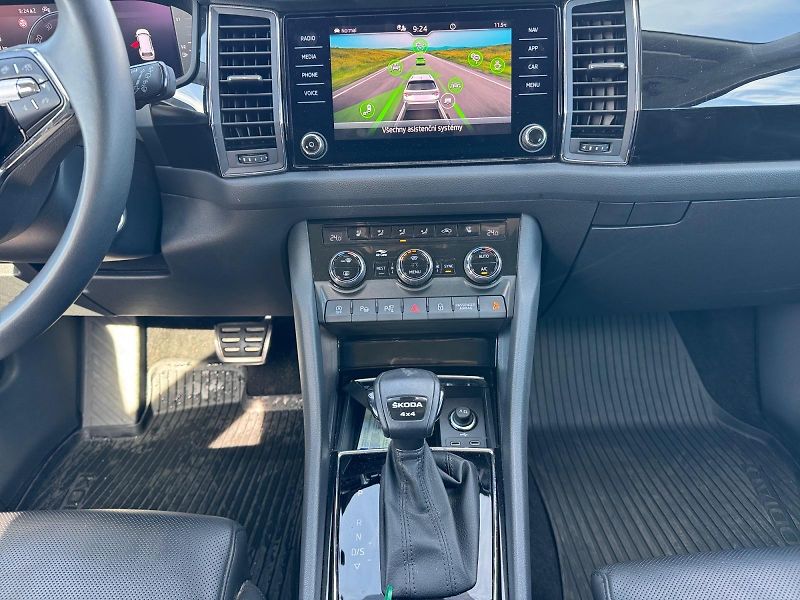 Škoda Kodiaq (2023) L&K 2.0TDI 110kW 4x4 DSG TAŽNÉ - fotka 10 z 11