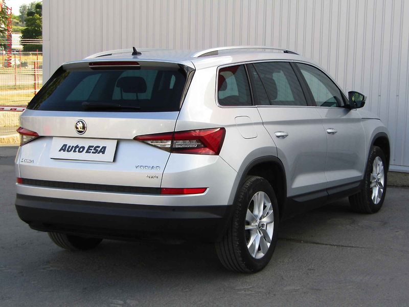 Škoda Kodiaq (2018) 2.0 TSi 4x4, Style, DSG - fotka 4 z 20