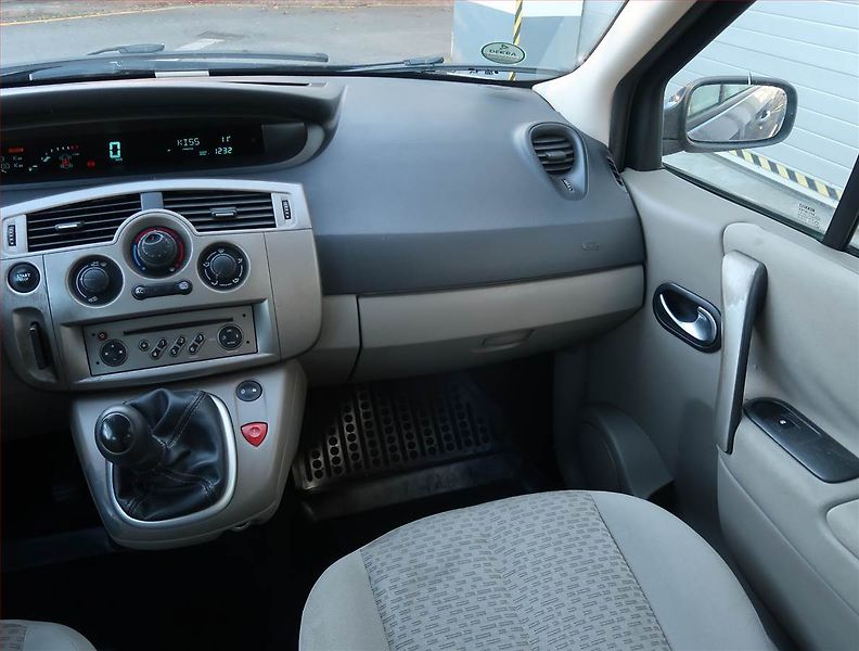 Renault Scénic (2006) 1.6 16V, po STK - fotka 8 z 16