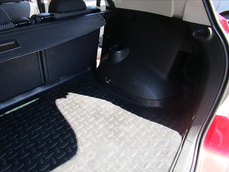 Toyota Verso 1.6 D-4D, aut. Klima, 1. maj. - fotka 36 z 41
