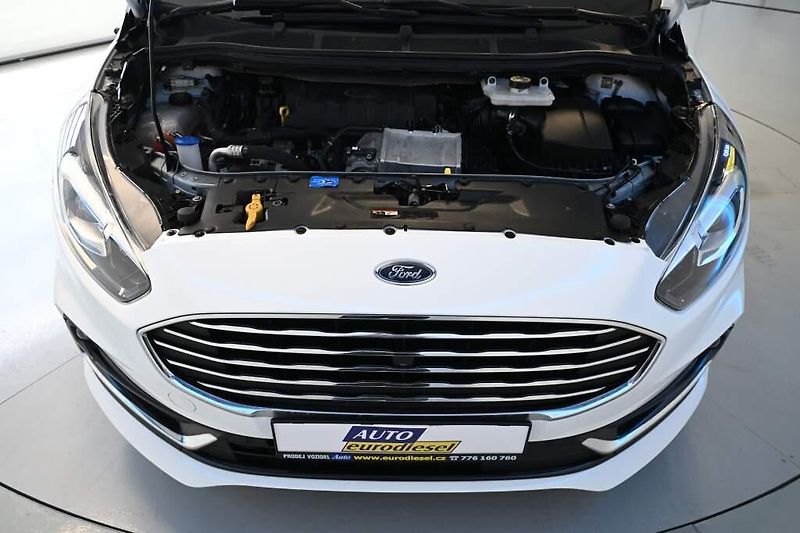 Ford S-MAX (2020) 2.0 LED SONY ACC 8AT ECOBLUE T - fotka 34 z 36