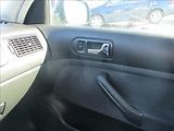 Volkswagen Golf 1,6 i,klimatizace,ABS, - náhled 23
