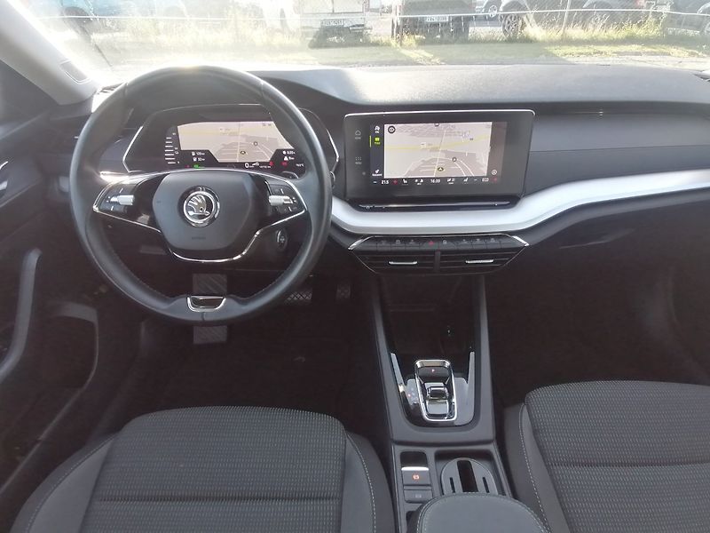Škoda Octavia (2021) 1.4 TSi iV PHEV 150kW Plug in - fotka 8 z 39
