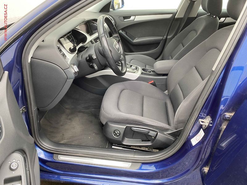 Audi A4 (2015) 2.0 TDi quattro, AT, bixen - fotka 9 z 21