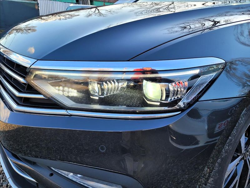 Volkswagen Passat 2,0 zálohováno - fotka 45 z 48