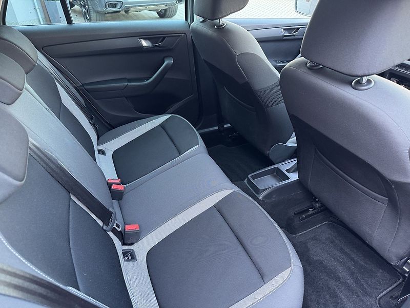 Škoda Fabia (2016) 1.2TSi Scout Digi Klima - fotka 17 z 44