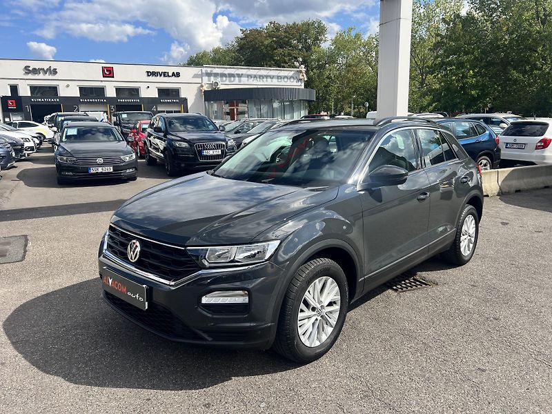 Volkswagen T-Roc 1.0 - fotka 2 z 22