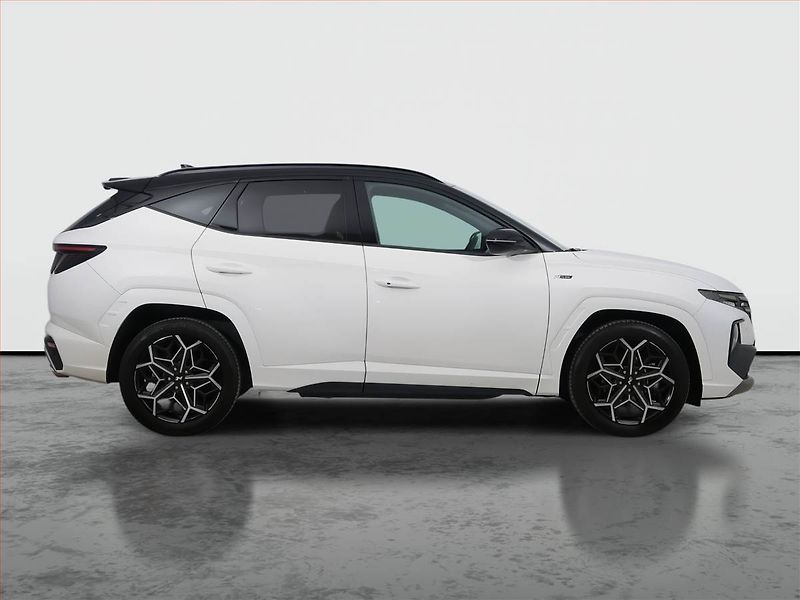 Hyundai Tucson (2023) N-Line Style 1.6 T-GDI 48V MHE - fotka 6 z 22