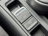 Volkswagen Golf (2017) 2.0TDi MAN Highline+, DPH, ACC - náhled 39