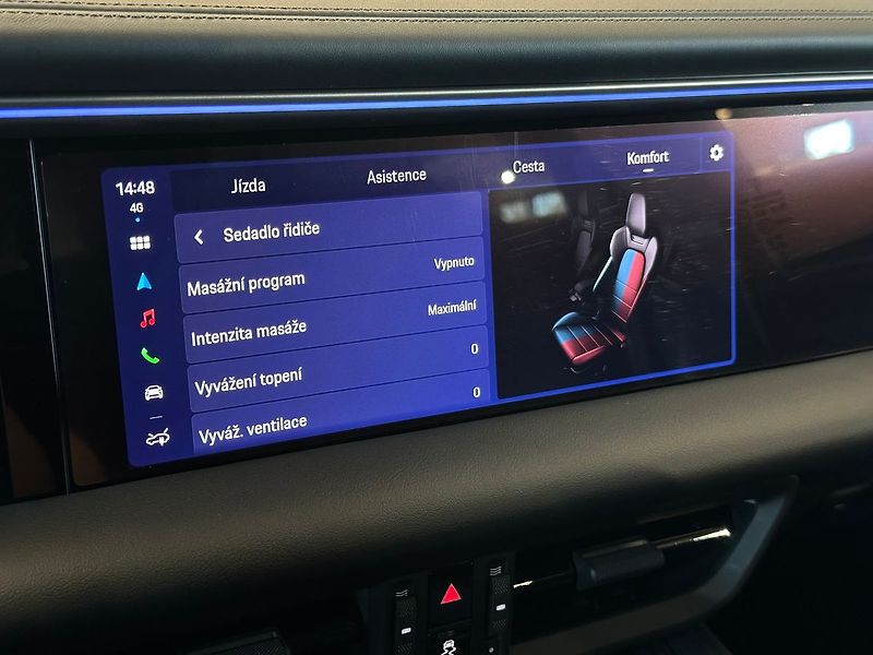 Porsche Macan 4, DriveAssist, Chrono, Masáž - fotka 25 z 37