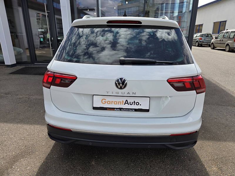 Volkswagen Tiguan (2021) 2.0 TDI DSG - fotka 5 z 46