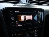 Volkswagen Passat (2018) Highline 2.0 TDI, Kůže, Navi - náhled 15