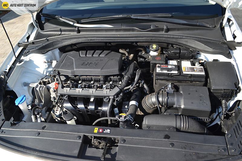 Hyundai i30 WG 1,5I MT SMART FL NAVI - fotka 37 z 45
