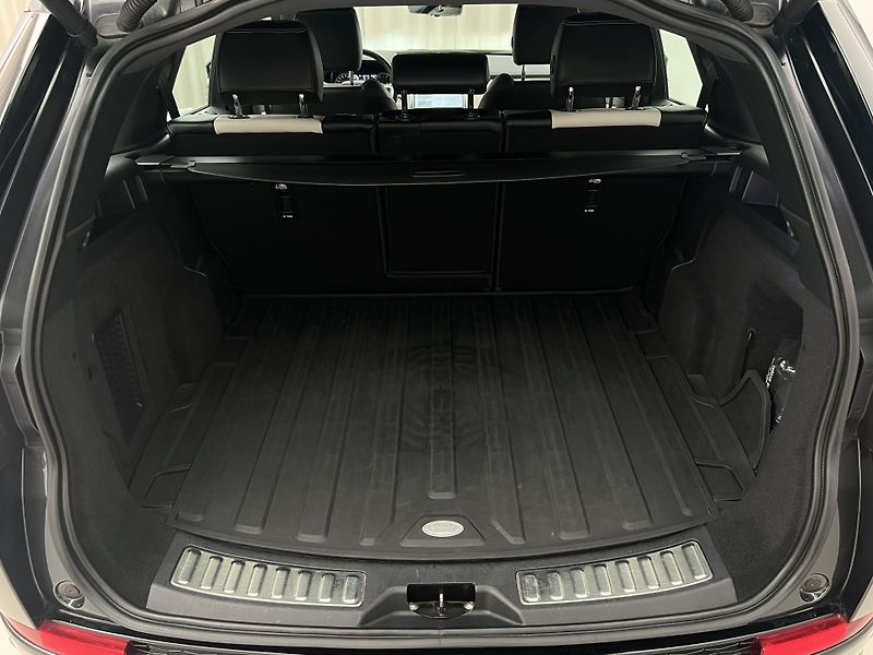 Land Rover Discovery Sport D200 EDITION AUT - fotka 5 z 51