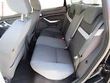 Ford Kuga (2011) 2.0 TDCi, AC, navi, park - náhled 10