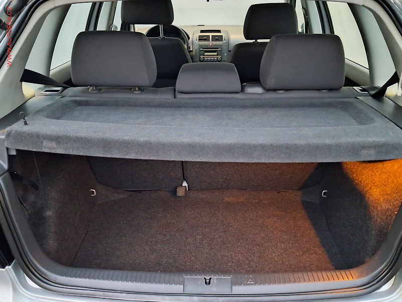 Volkswagen Polo (2006) 1.2i, ČR, STK5/28 - fotka 7 z 14