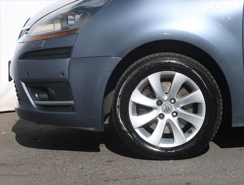 Citroën C4 Picasso (2010) Exclusive 2.0 HDi, Automat - fotka 15 z 22
