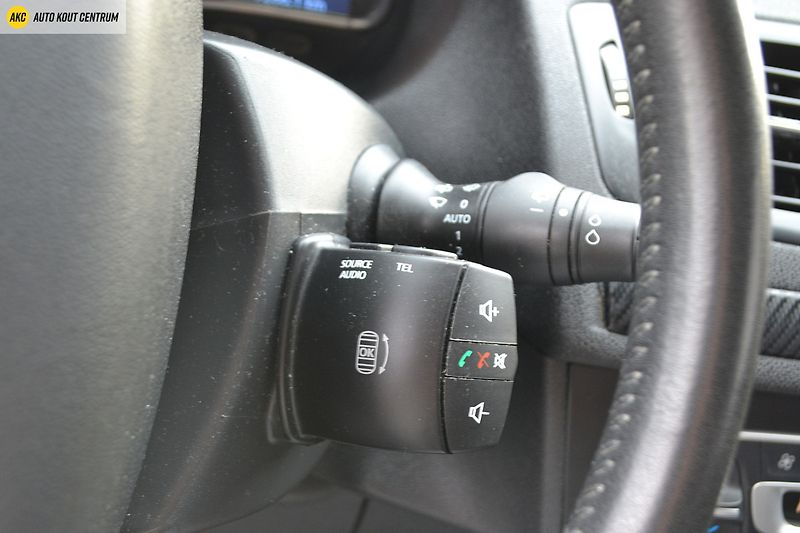 Renault Mégane 1.6i-16V 81kW LIFE - fotka 27 z 42