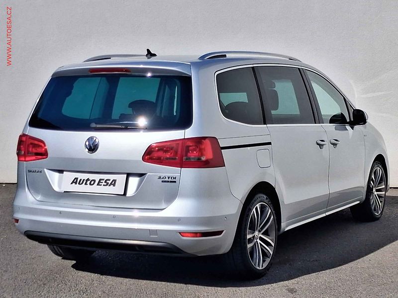 Volkswagen Sharan (2013) 2.0 TDi, AC, navi, park.asist - fotka 4 z 20