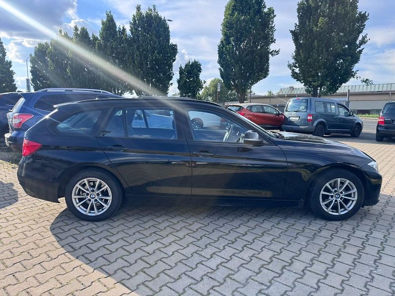 BMW Řada 3 (2013) 318D F11 2,0D 105 KW - fotka 6 z 41