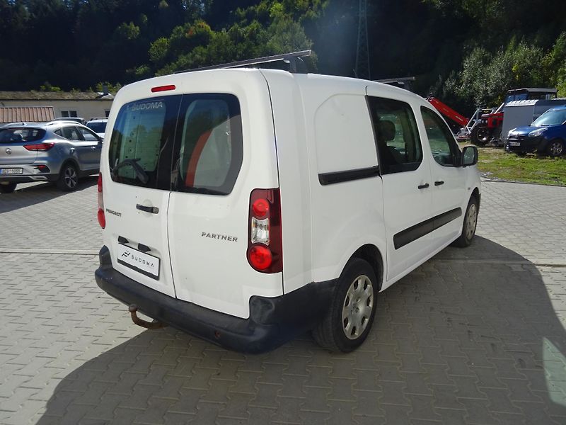 Peugeot Partner (2014) Polocombi 1,6HDi 90k MAN5 - fotka 7 z 22