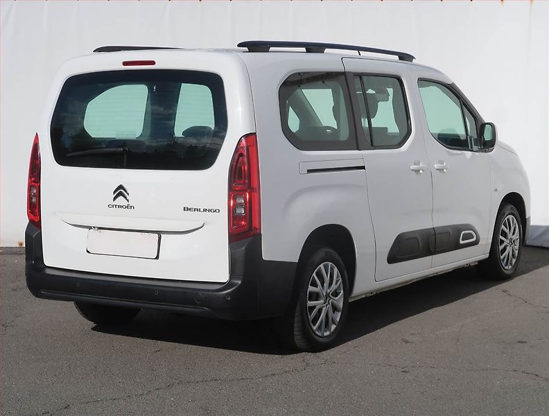 Citroën Berlingo (2019) Maxi Feel 1.2 PureTech, 5Míst - fotka 5 z 18