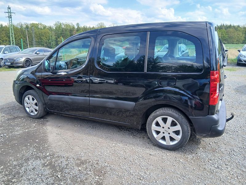 Citroën Berlingo 1.6 , tažné, klima - fotka 12 z 26