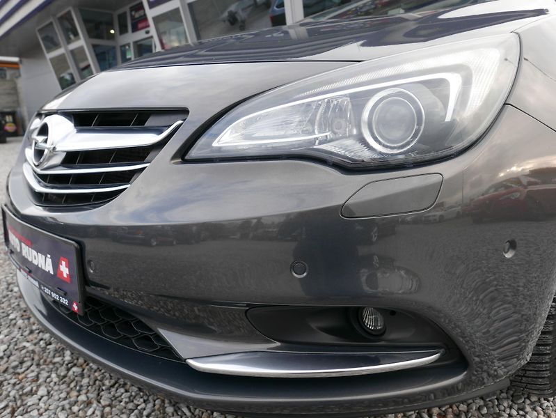 Opel Cascada 1,4 Turbo Cosmo REZERVACE - fotka 3 z 45