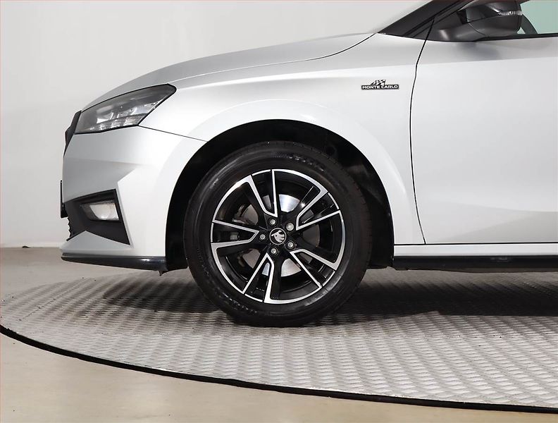 Škoda Fabia (2025) 1.0 TSI - fotka 14 z 25