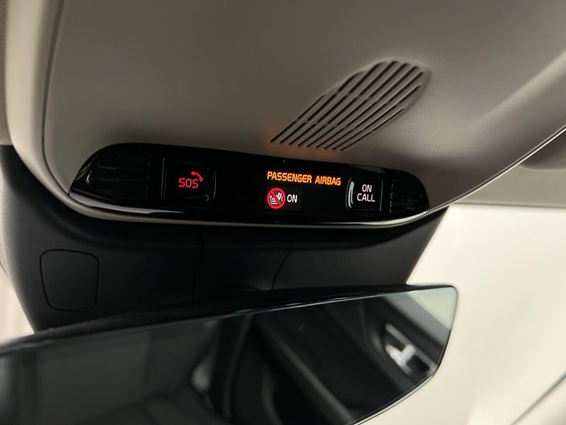 Volvo V60 D3 MOMENTUM MAN - fotka 38 z 41