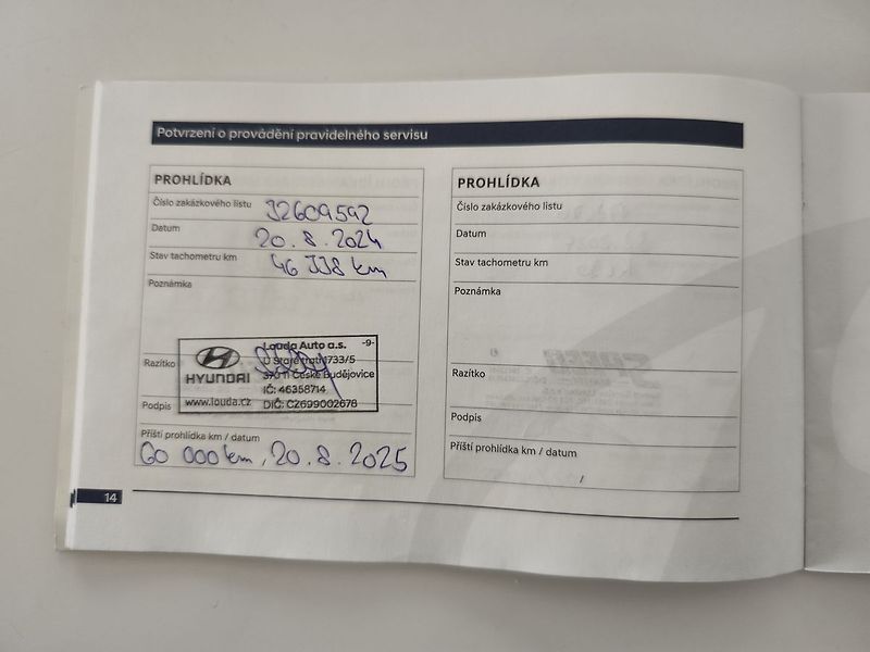 Hyundai i30 1.0 T-GDI/88kW Smart DCT - fotka 29 z 32