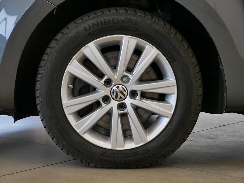 Volkswagen Sharan - fotka 10 z 24