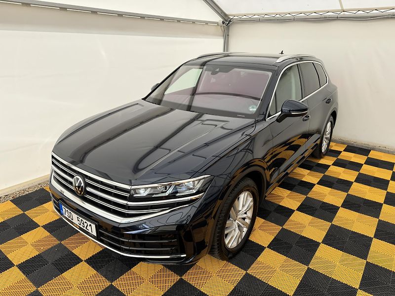 Volkswagen Touareg 3.0Tdi*1-MAJ*DPH*ELEGANCE* - fotografie inzerátu