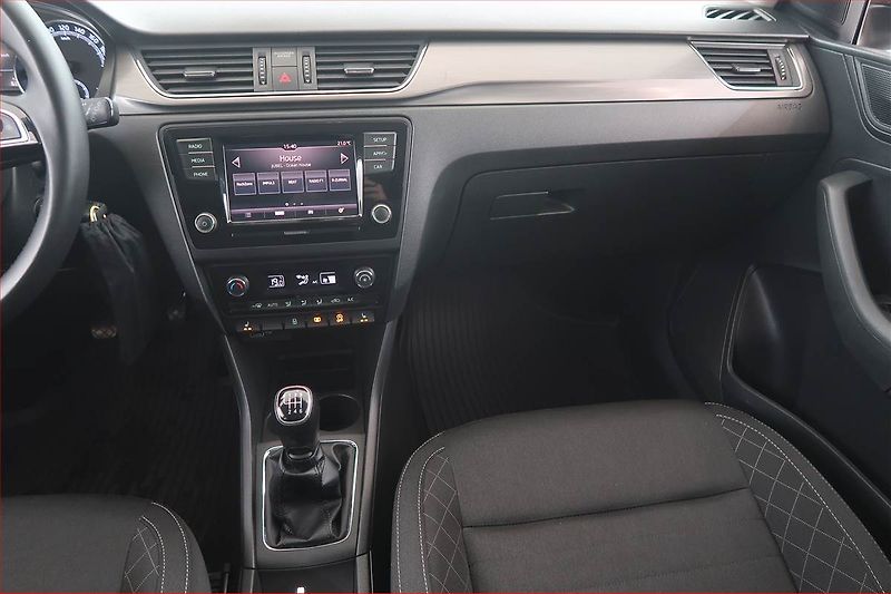 Škoda Rapid (2019) Style 1.0 TSI, Bi-Xenony - fotka 8 z 16