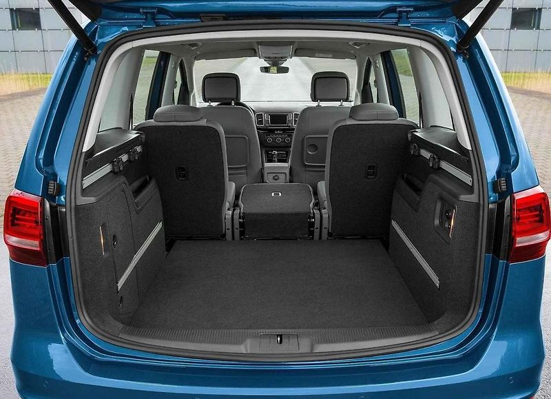 Volkswagen Sharan - velké klasické MPV - se rozloučilo