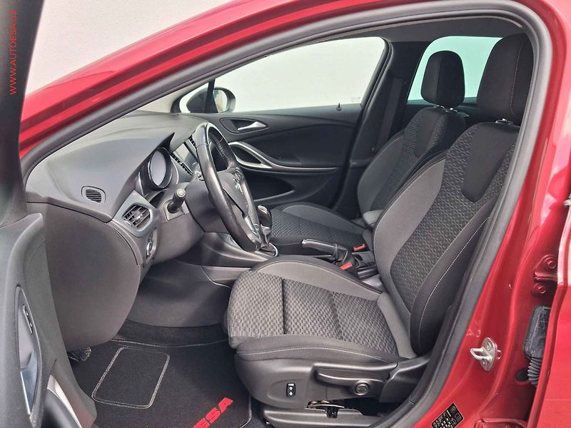 Opel Astra (2022) 1.5 CDTi, 2.maj,ČR, Edition - fotka 9 z 18