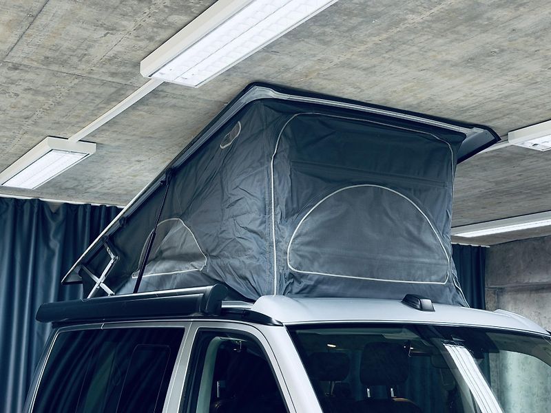 Volkswagen California (2021) 4M*Bulli*Beach*6.1*LED*DSG - fotka 8 z 36
