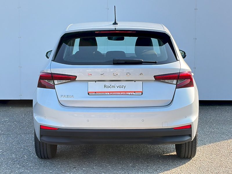 Škoda Fabia (2025) 1.0 TSI / 70 kW / SELECTION - fotka 11 z 32