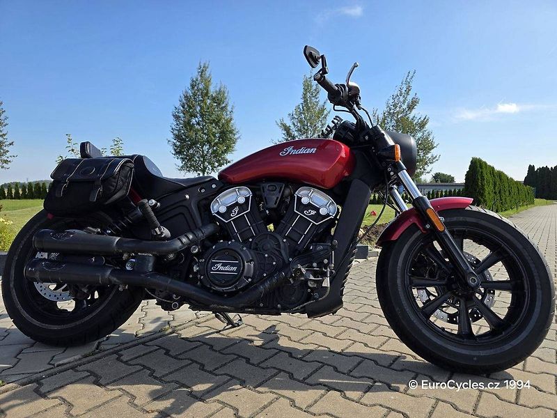 Indian (2018) Scout Bobber - fotka 2 z 20