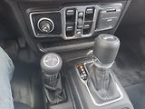 Jeep Wrangler (2024) Sahara Unlimited - náhled 9