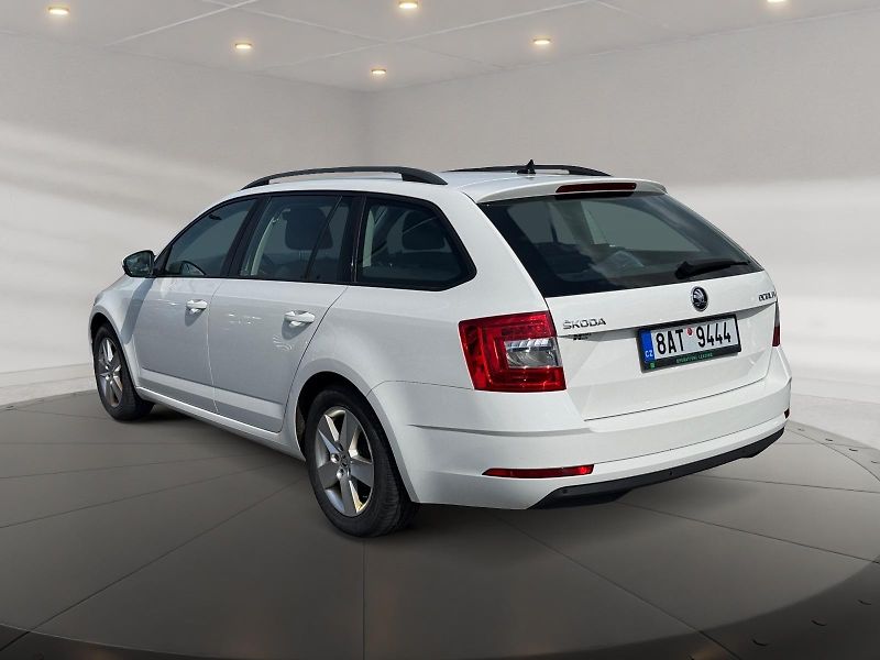Škoda Octavia (2020) AMBITION 1.6TDI 85kW CZ DPH - fotka 4 z 11