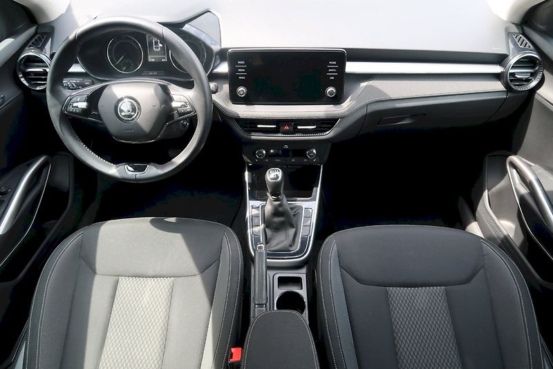 Škoda Fabia (2021) Style 1,0 TSi/70 kW - fotka 5 z 31