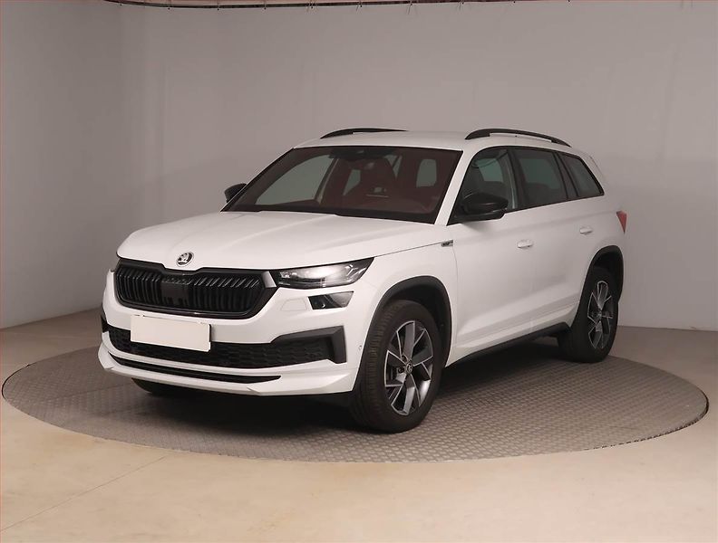 Škoda Kodiaq (2023) 2.0 TDI - fotka 2 z 17