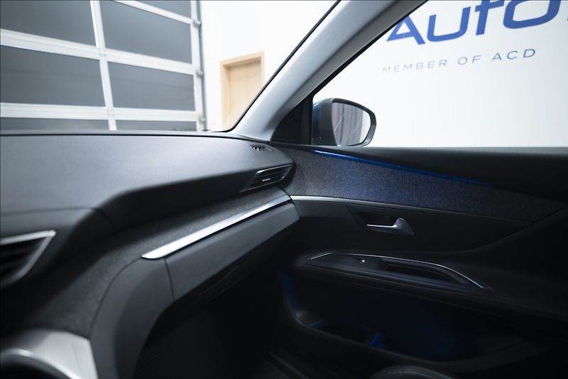 Peugeot 5008 1,2 PT KAMERA VÝHŘEV 7 MÍST ČR - fotka 32 z 36