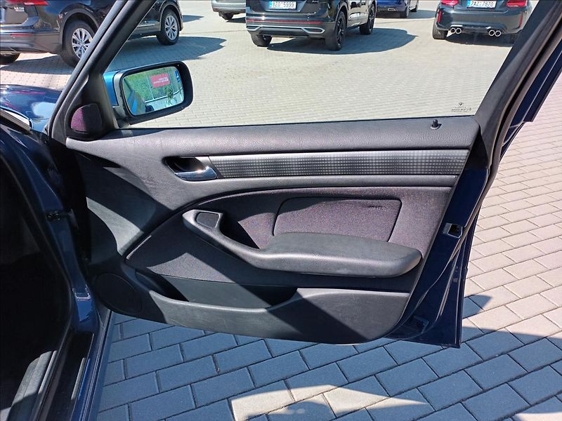 BMW Řada 3 1,8 316i,85kw,DIGIKLIMA, - fotka 22 z 29