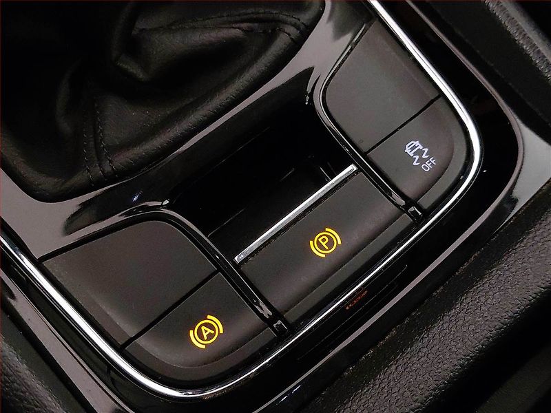 Škoda Karoq (2020) Style 2.0 TDI, Navi, Tempomat - fotka 22 z 24