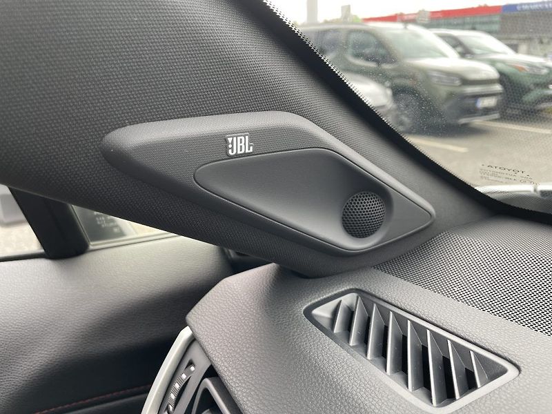 Toyota RAV4 2.5 Plug-in Hybrid ODBĚR ihned - fotka 29 z 32