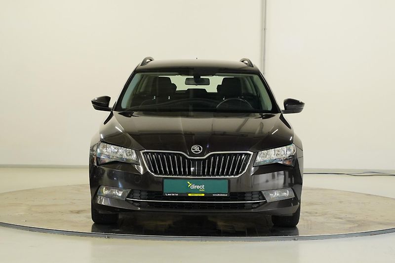 Škoda Superb - fotka 4 z 36